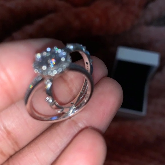 Pandora ring set